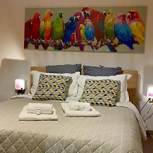 Camera con letto king size